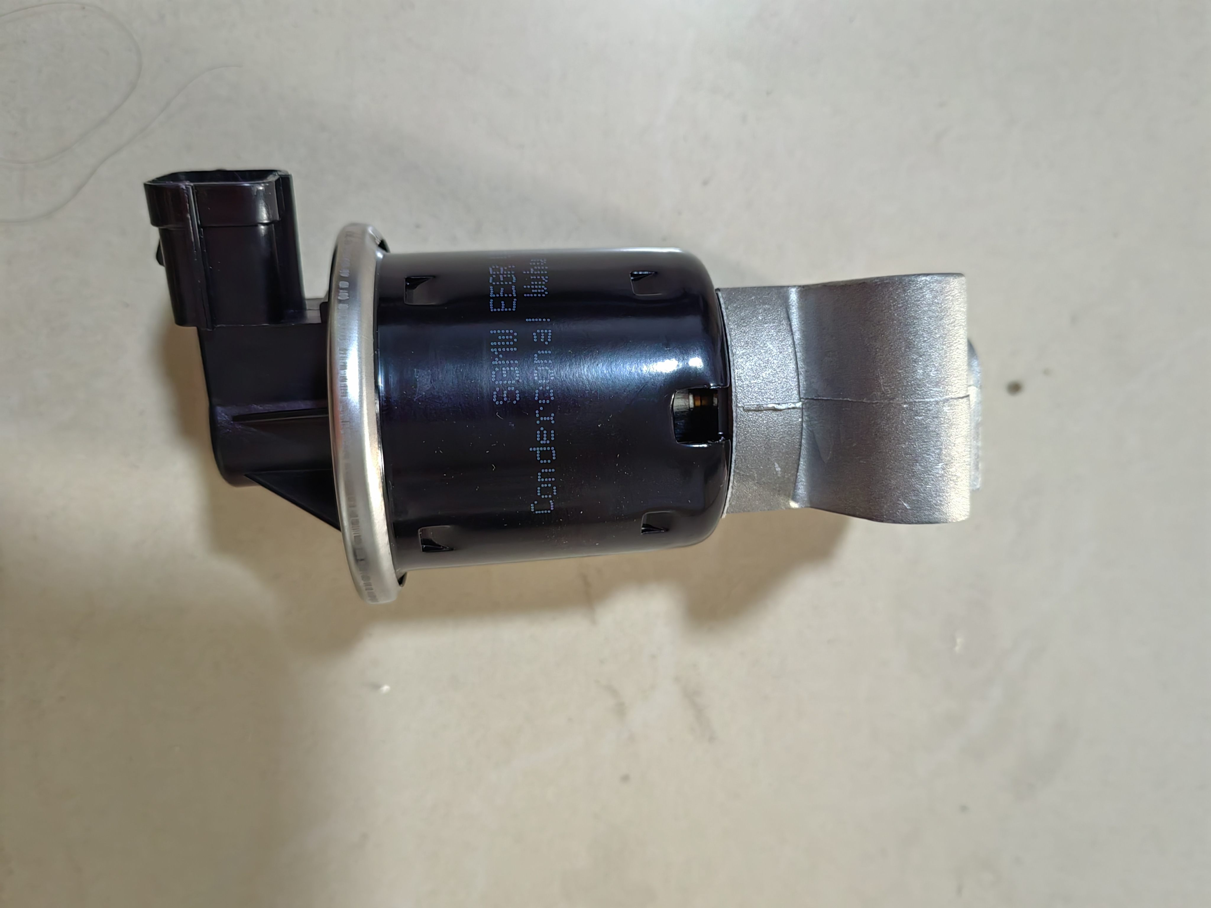 Vanne EGR Chevrolet N400 2022 Expédition réussie Original 23863628