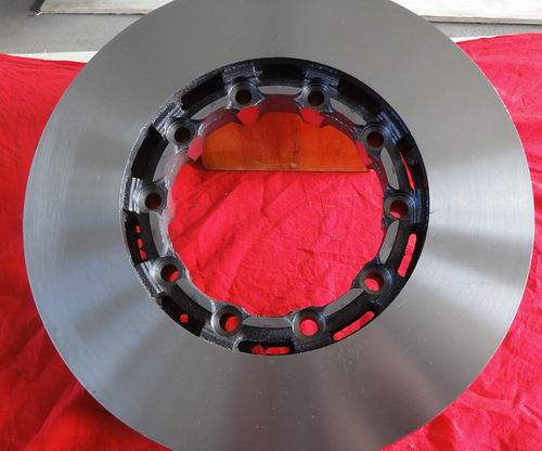 Compléter les solutions avec des kits de réparation pour les disques de frein de la série de camions européens 