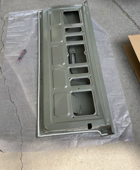 Accessoires de carrosserie arrière porte de porte de queue de porte de déflecteur en métal arrière pour la série de ramassage Jmc Vigus